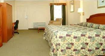 Regency Inn And Suites همبل المظهر الخارجي الصورة