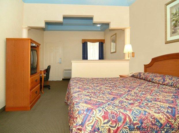 Regency Inn And Suites همبل الغرفة الصورة